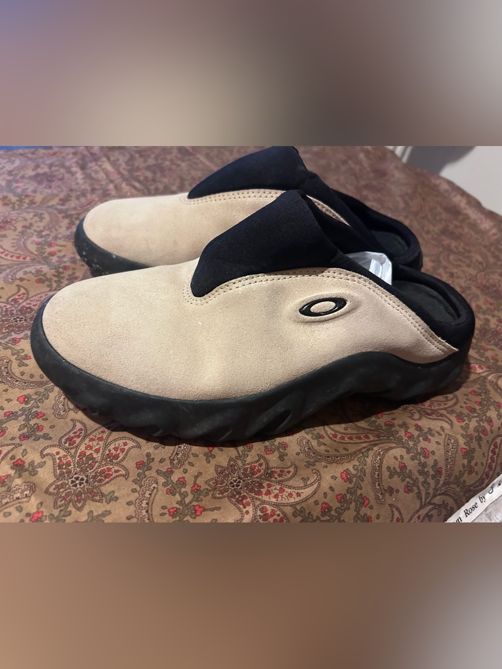 VINTAGE Oakley Shoes Womens Size 8 Tan Leather Slip On Mule Logo Y2K Casual